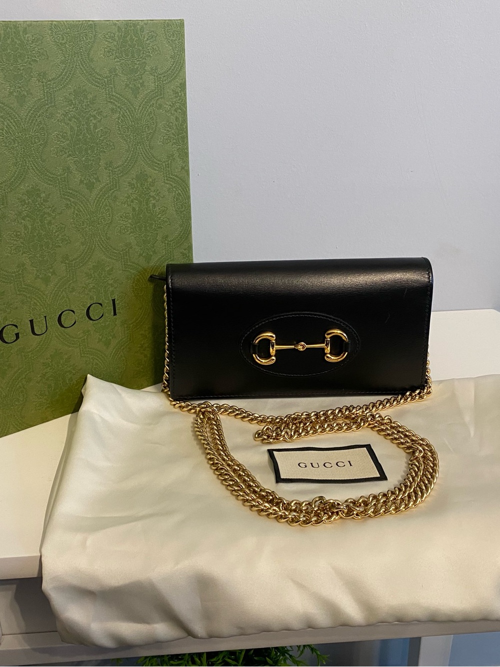 Gucci Black Leather Horsebit 1955 Gold Chain Wallet GCU2071015